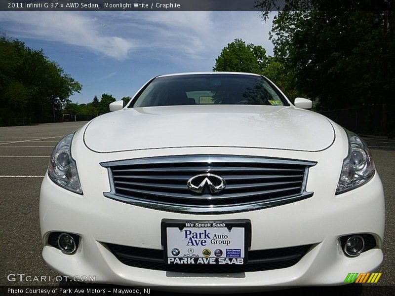 Moonlight White / Graphite 2011 Infiniti G 37 x AWD Sedan