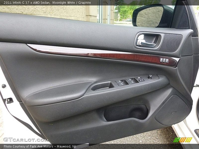 Moonlight White / Graphite 2011 Infiniti G 37 x AWD Sedan