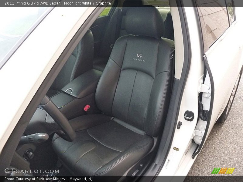 Moonlight White / Graphite 2011 Infiniti G 37 x AWD Sedan