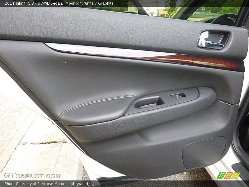 Moonlight White / Graphite 2011 Infiniti G 37 x AWD Sedan