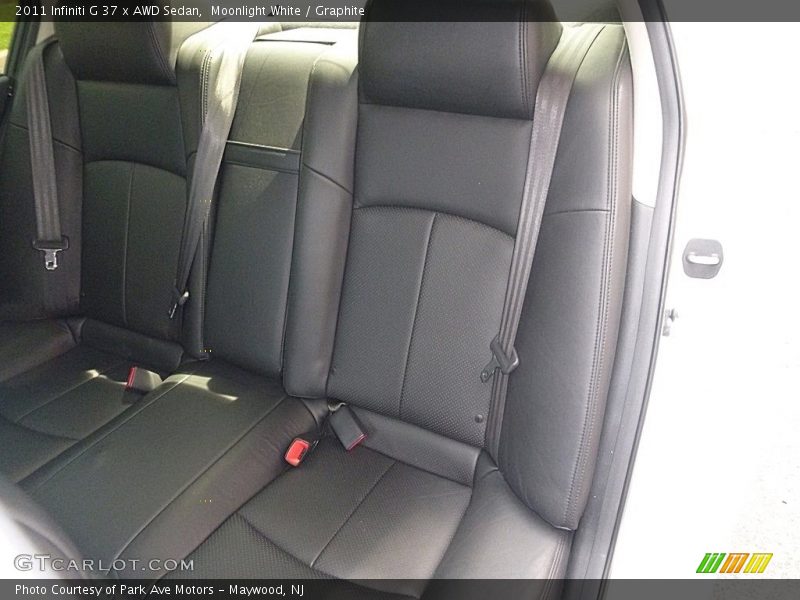 Moonlight White / Graphite 2011 Infiniti G 37 x AWD Sedan