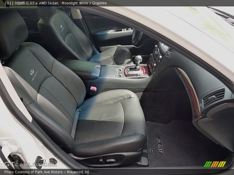 Moonlight White / Graphite 2011 Infiniti G 37 x AWD Sedan