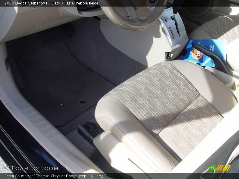 Black / Pastel Pebble Beige 2007 Dodge Caliber SXT