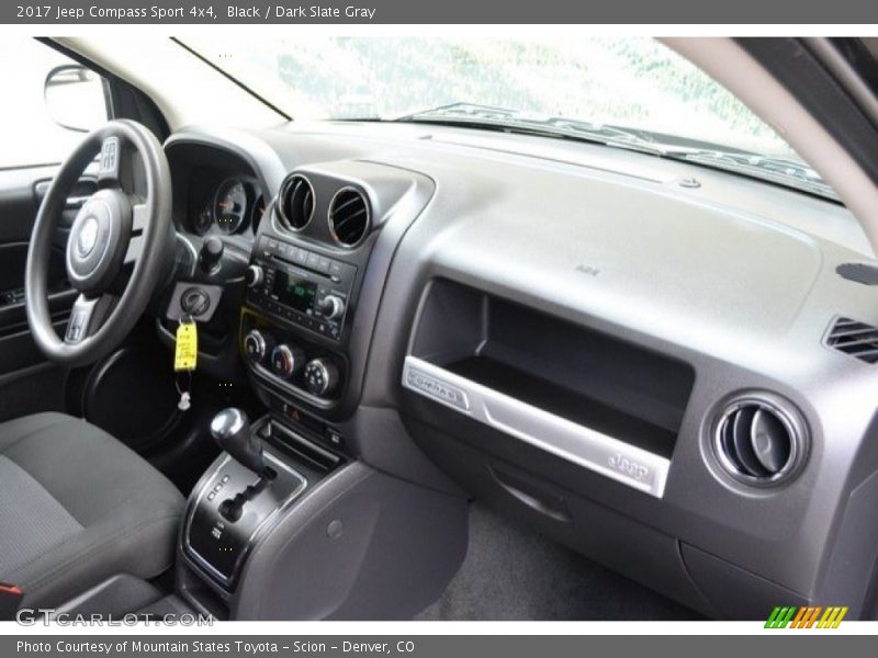 Black / Dark Slate Gray 2017 Jeep Compass Sport 4x4