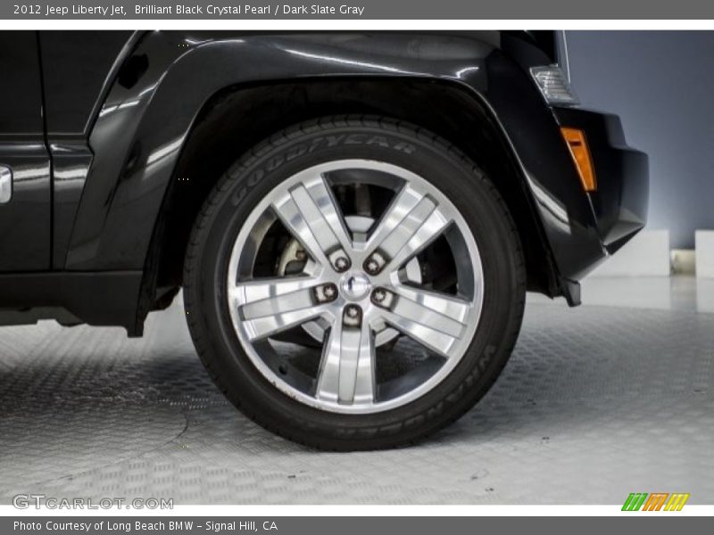 Brilliant Black Crystal Pearl / Dark Slate Gray 2012 Jeep Liberty Jet