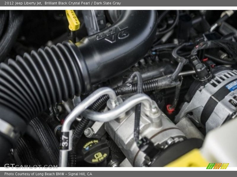 Brilliant Black Crystal Pearl / Dark Slate Gray 2012 Jeep Liberty Jet
