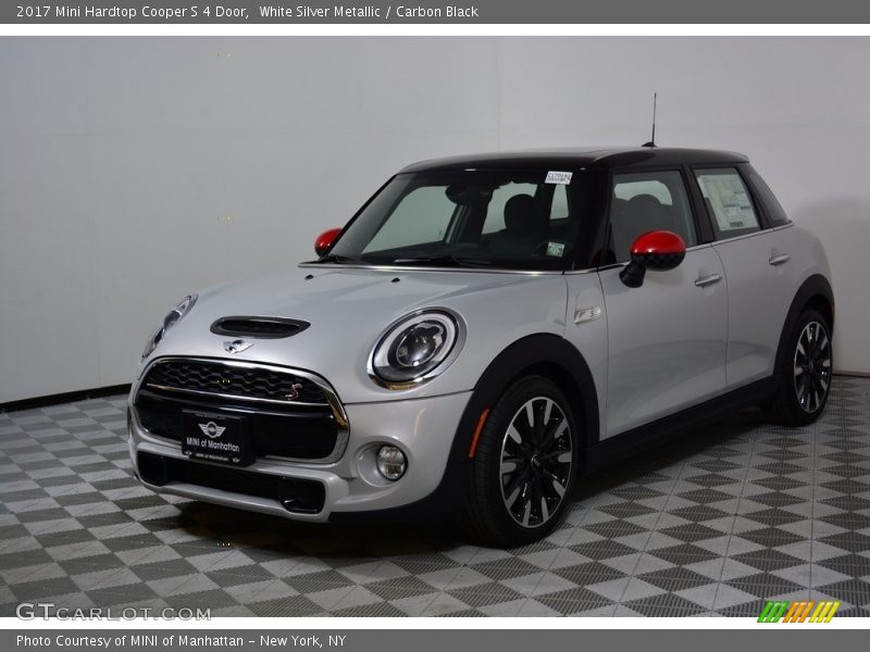 White Silver Metallic / Carbon Black 2017 Mini Hardtop Cooper S 4 Door