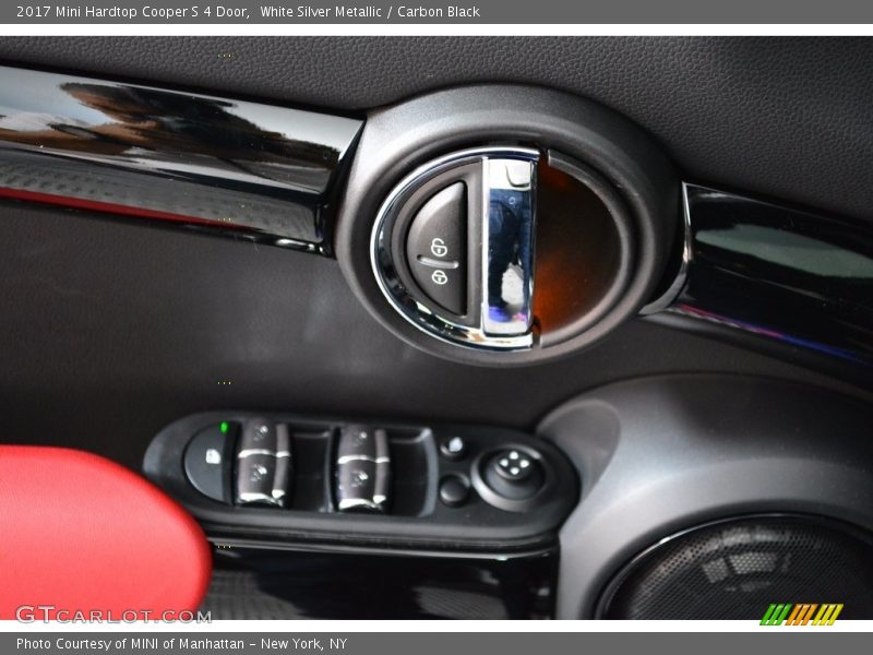 White Silver Metallic / Carbon Black 2017 Mini Hardtop Cooper S 4 Door