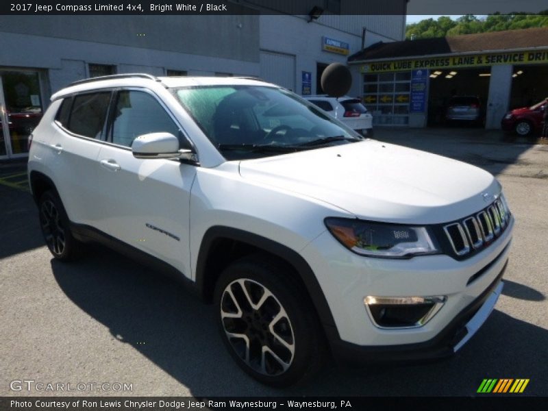 Bright White / Black 2017 Jeep Compass Limited 4x4
