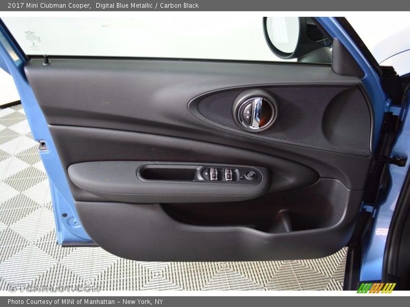 Digital Blue Metallic / Carbon Black 2017 Mini Clubman Cooper