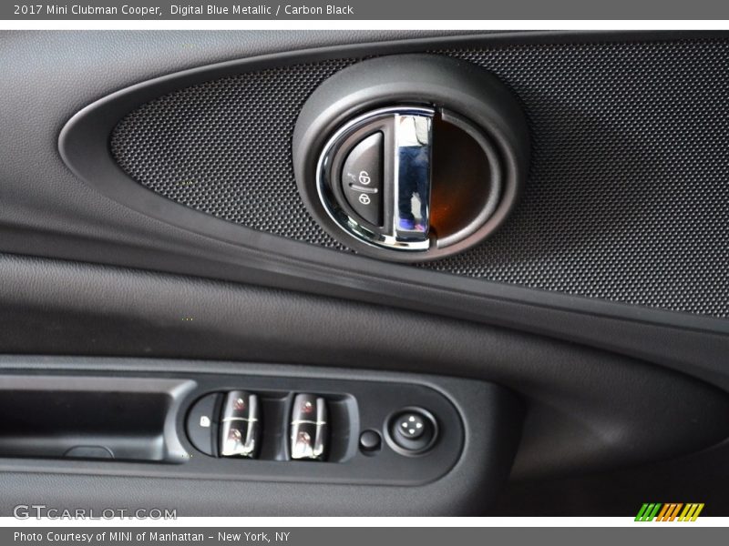 Digital Blue Metallic / Carbon Black 2017 Mini Clubman Cooper
