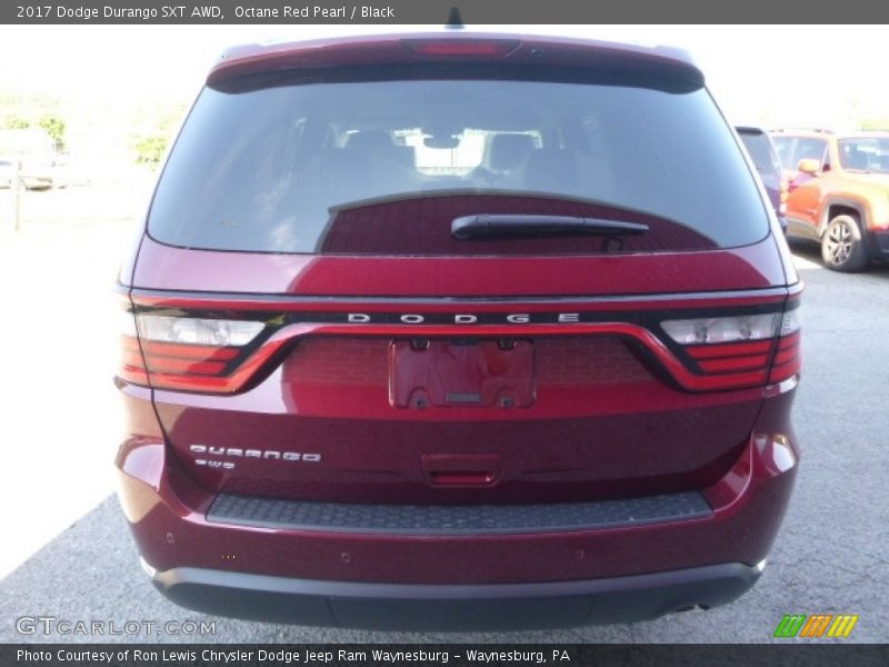 Octane Red Pearl / Black 2017 Dodge Durango SXT AWD