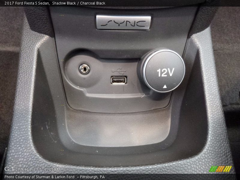 Shadow Black / Charcoal Black 2017 Ford Fiesta S Sedan