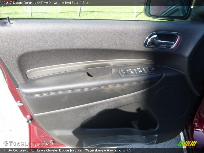 Octane Red Pearl / Black 2017 Dodge Durango SXT AWD