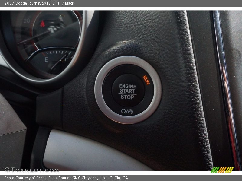 Billet / Black 2017 Dodge Journey SXT