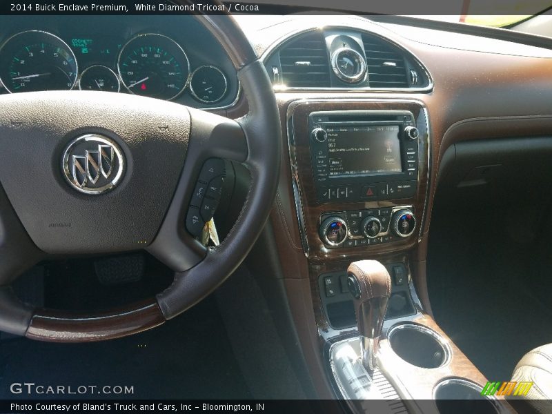 White Diamond Tricoat / Cocoa 2014 Buick Enclave Premium