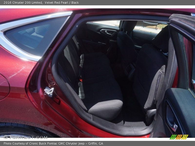 Velvet Red Pearl / Black 2016 Chrysler 200 Limited