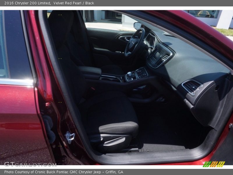 Velvet Red Pearl / Black 2016 Chrysler 200 Limited