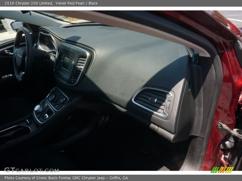 Velvet Red Pearl / Black 2016 Chrysler 200 Limited