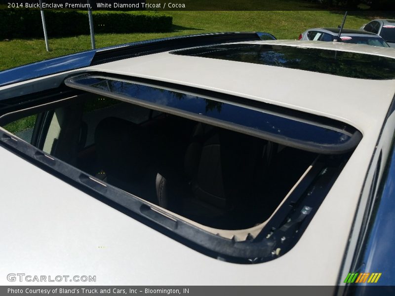 White Diamond Tricoat / Cocoa 2014 Buick Enclave Premium