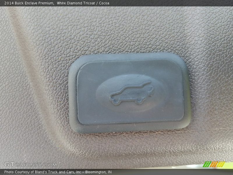 White Diamond Tricoat / Cocoa 2014 Buick Enclave Premium