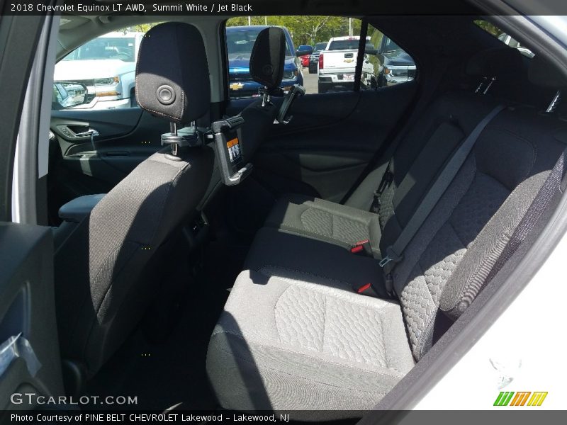 Summit White / Jet Black 2018 Chevrolet Equinox LT AWD