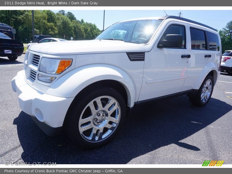 Bright White / Dark Slate Gray 2011 Dodge Nitro Heat