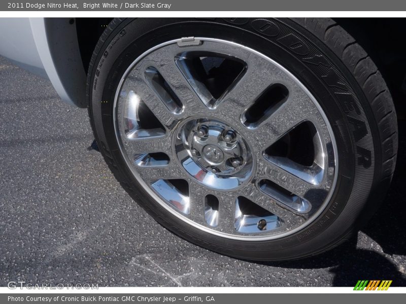 Bright White / Dark Slate Gray 2011 Dodge Nitro Heat