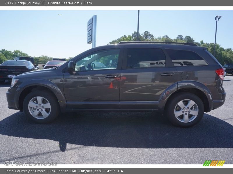 Granite Pearl-Coat / Black 2017 Dodge Journey SE