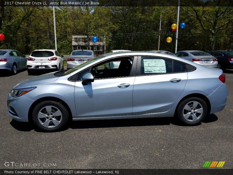 Arctic Blue Metallic / Jet Black 2017 Chevrolet Cruze LS