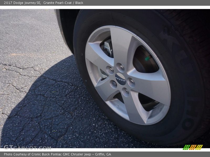 Granite Pearl-Coat / Black 2017 Dodge Journey SE
