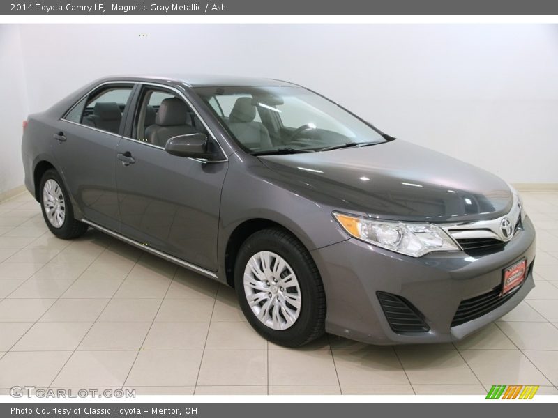 Magnetic Gray Metallic / Ash 2014 Toyota Camry LE