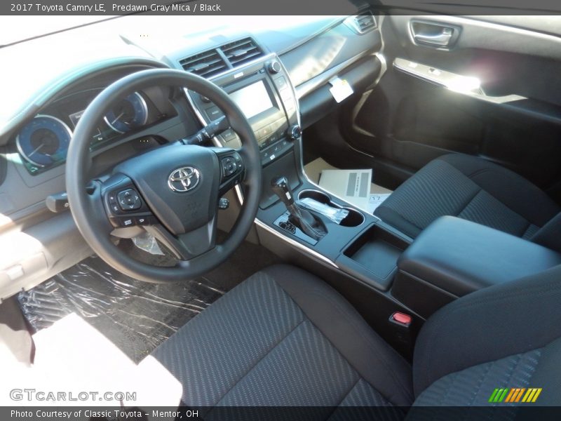 Predawn Gray Mica / Black 2017 Toyota Camry LE