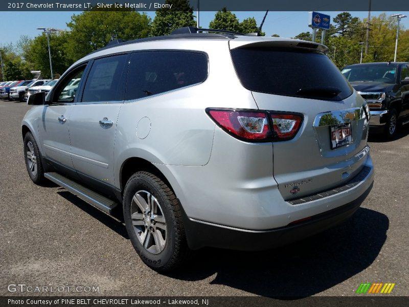 Silver Ice Metallic / Ebony 2017 Chevrolet Traverse LT