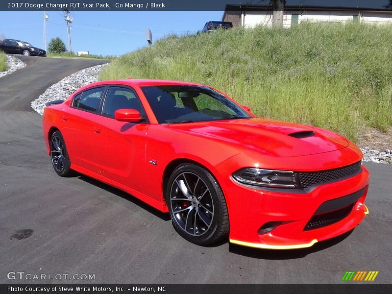 Go Mango / Black 2017 Dodge Charger R/T Scat Pack