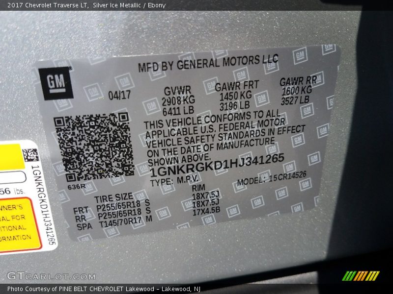 Silver Ice Metallic / Ebony 2017 Chevrolet Traverse LT