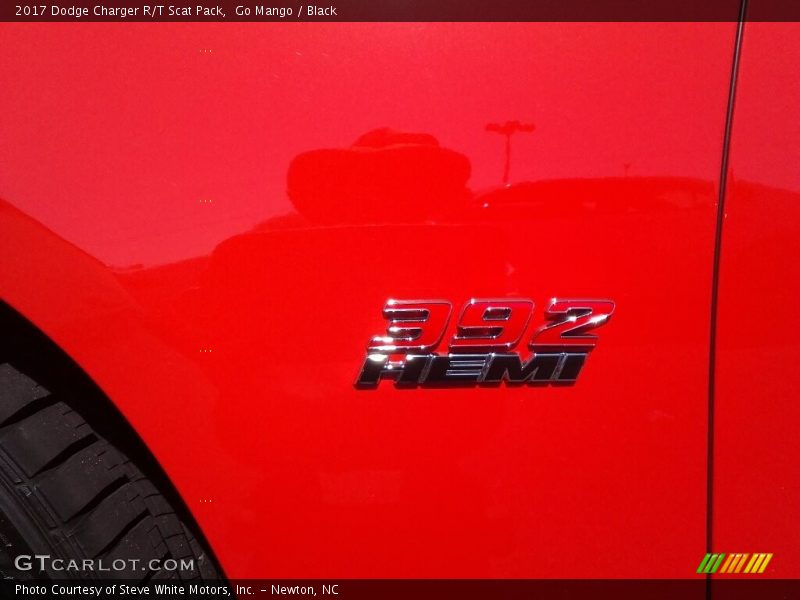 Go Mango / Black 2017 Dodge Charger R/T Scat Pack