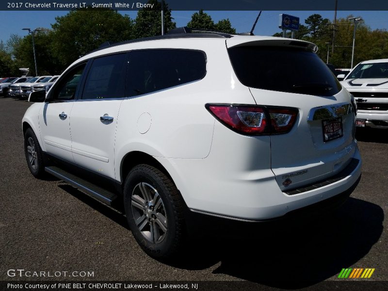 Summit White / Ebony 2017 Chevrolet Traverse LT