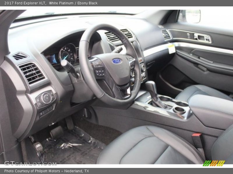 White Platinum / Ebony Black 2017 Ford Explorer XLT