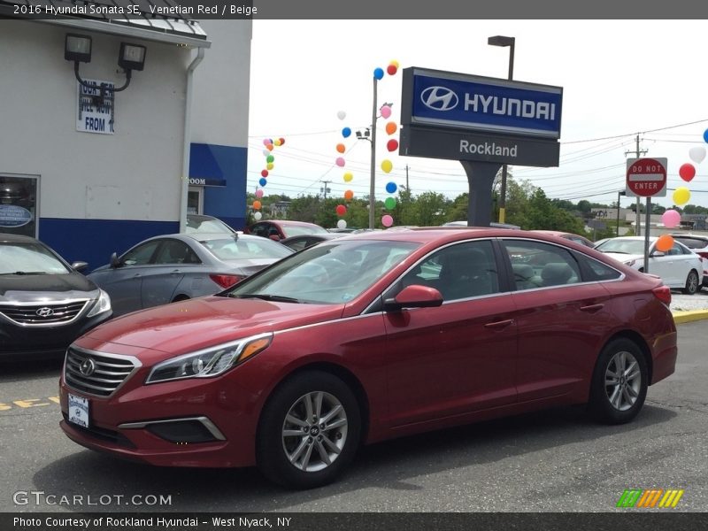 Venetian Red / Beige 2016 Hyundai Sonata SE