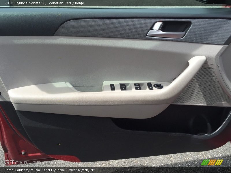 Venetian Red / Beige 2016 Hyundai Sonata SE