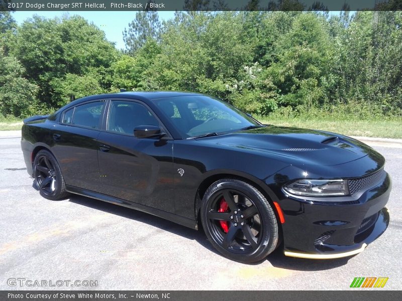 Pitch-Black / Black 2017 Dodge Charger SRT Hellcat