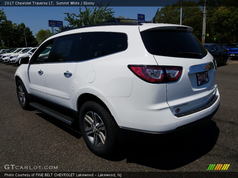 Summit White / Ebony 2017 Chevrolet Traverse LT