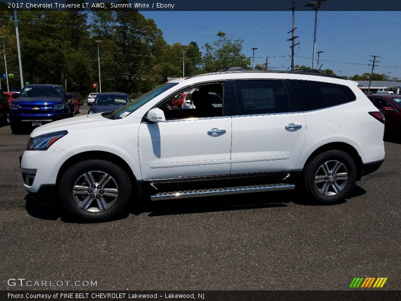 Summit White / Ebony 2017 Chevrolet Traverse LT AWD