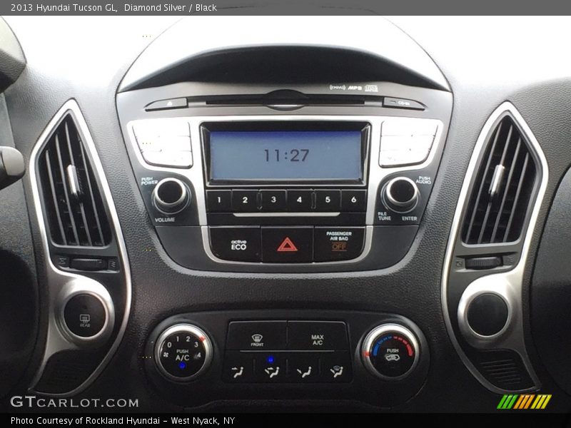 Diamond Silver / Black 2013 Hyundai Tucson GL