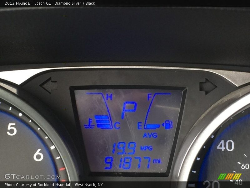 Diamond Silver / Black 2013 Hyundai Tucson GL