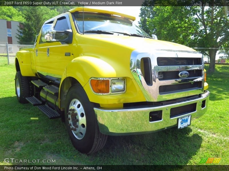 Yellow / Medium Dark Flint 2007 Ford F650 Super Duty XLT CrewCab