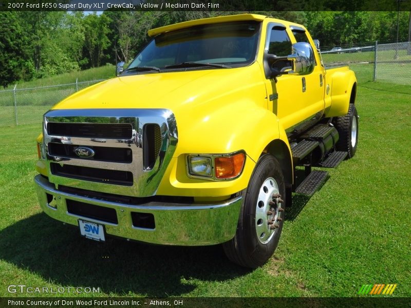 Yellow / Medium Dark Flint 2007 Ford F650 Super Duty XLT CrewCab