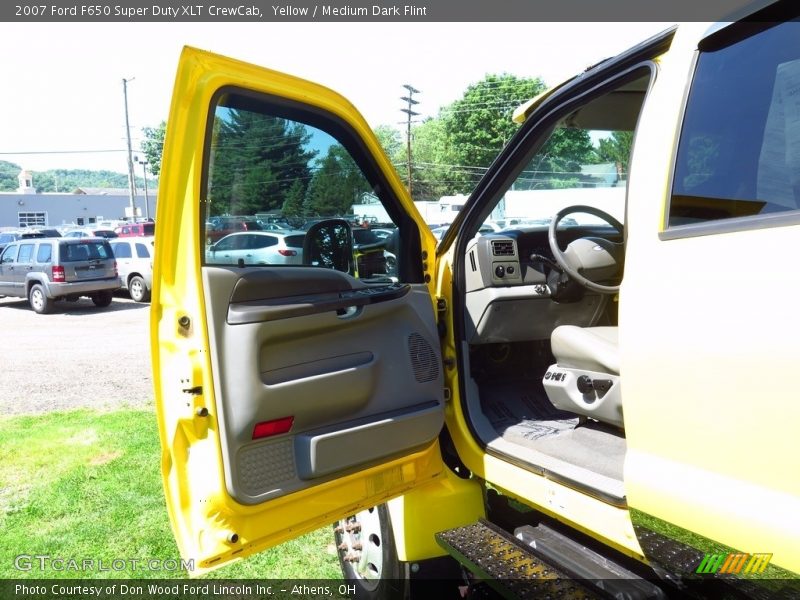 Yellow / Medium Dark Flint 2007 Ford F650 Super Duty XLT CrewCab