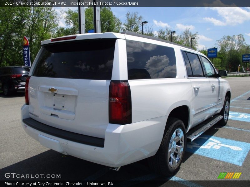 Iridescent Pearl Tricoat / Cocoa/Dune 2017 Chevrolet Suburban LT 4WD